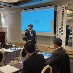 １１月４日（火）