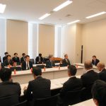 １１月１７日（月）